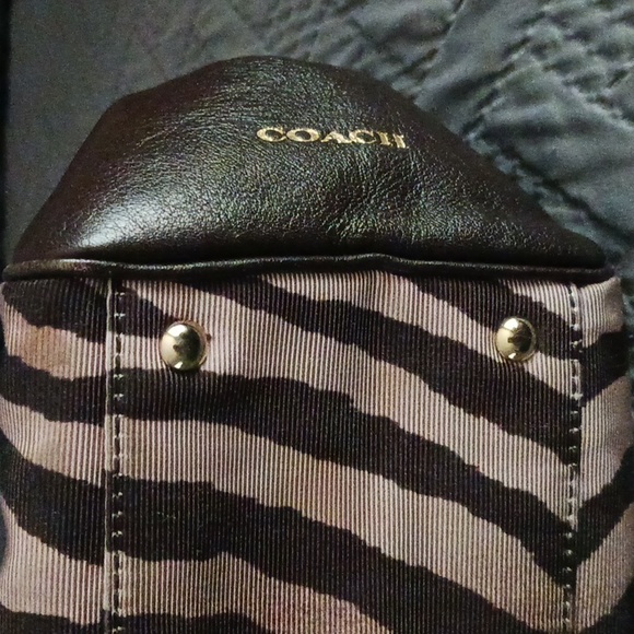 Coach handbag - Picture 3 of 5